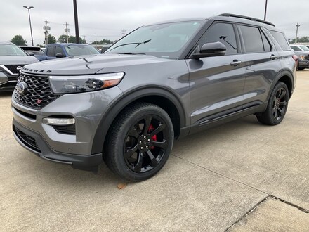 2023 Ford Explorer ST SUV