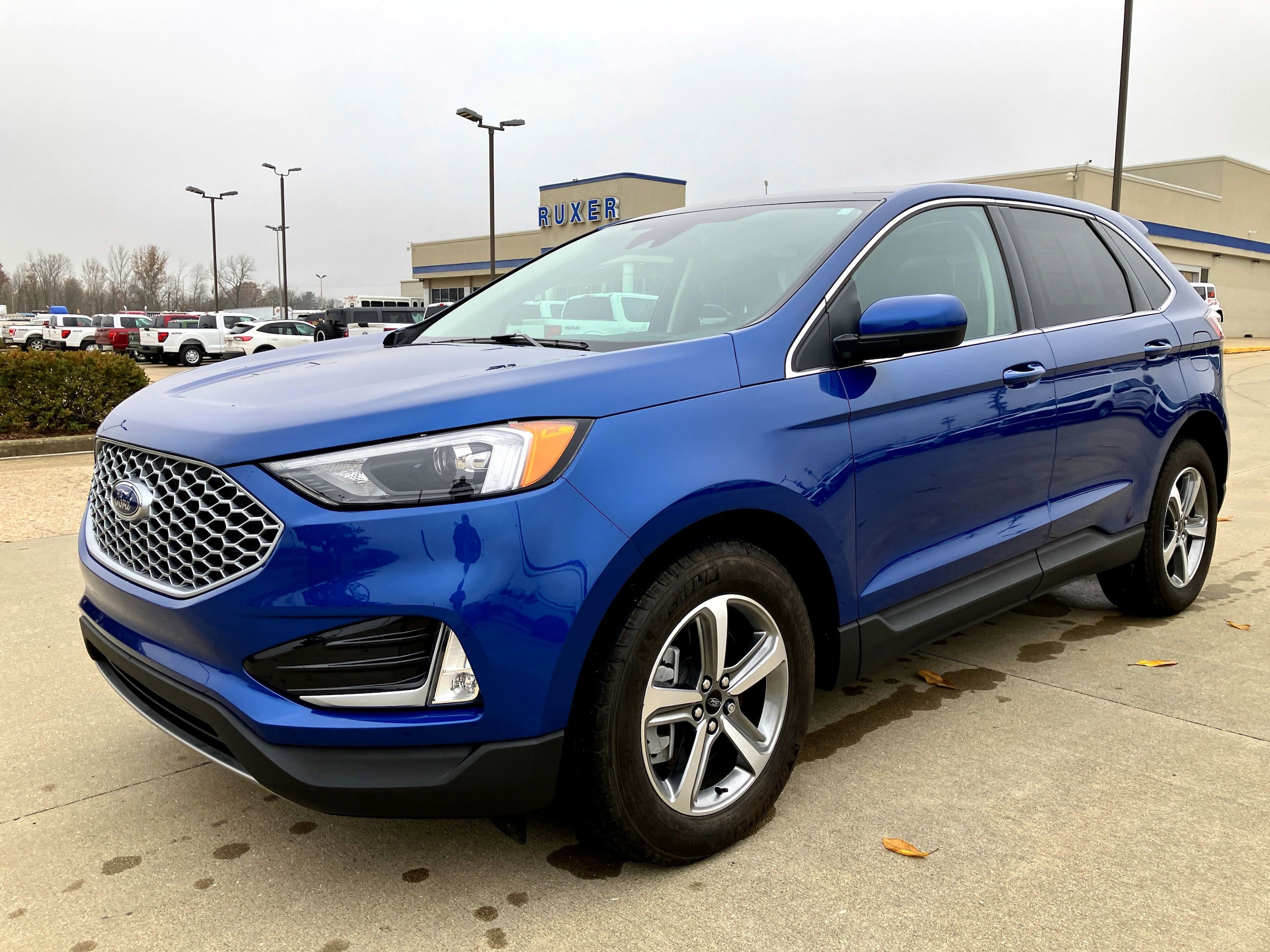 2024 Ford Edge SEL's photo
