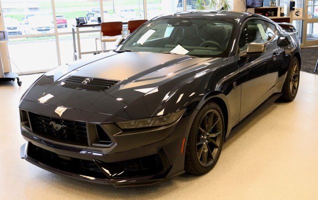 2025 Ford Mustang Dark Horse - Photo 42