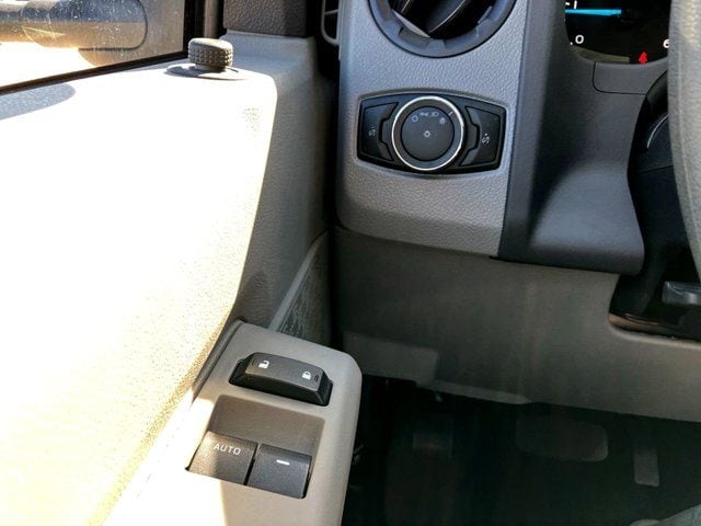 2025 Ford E-Series Cutaway Base - Photo 26