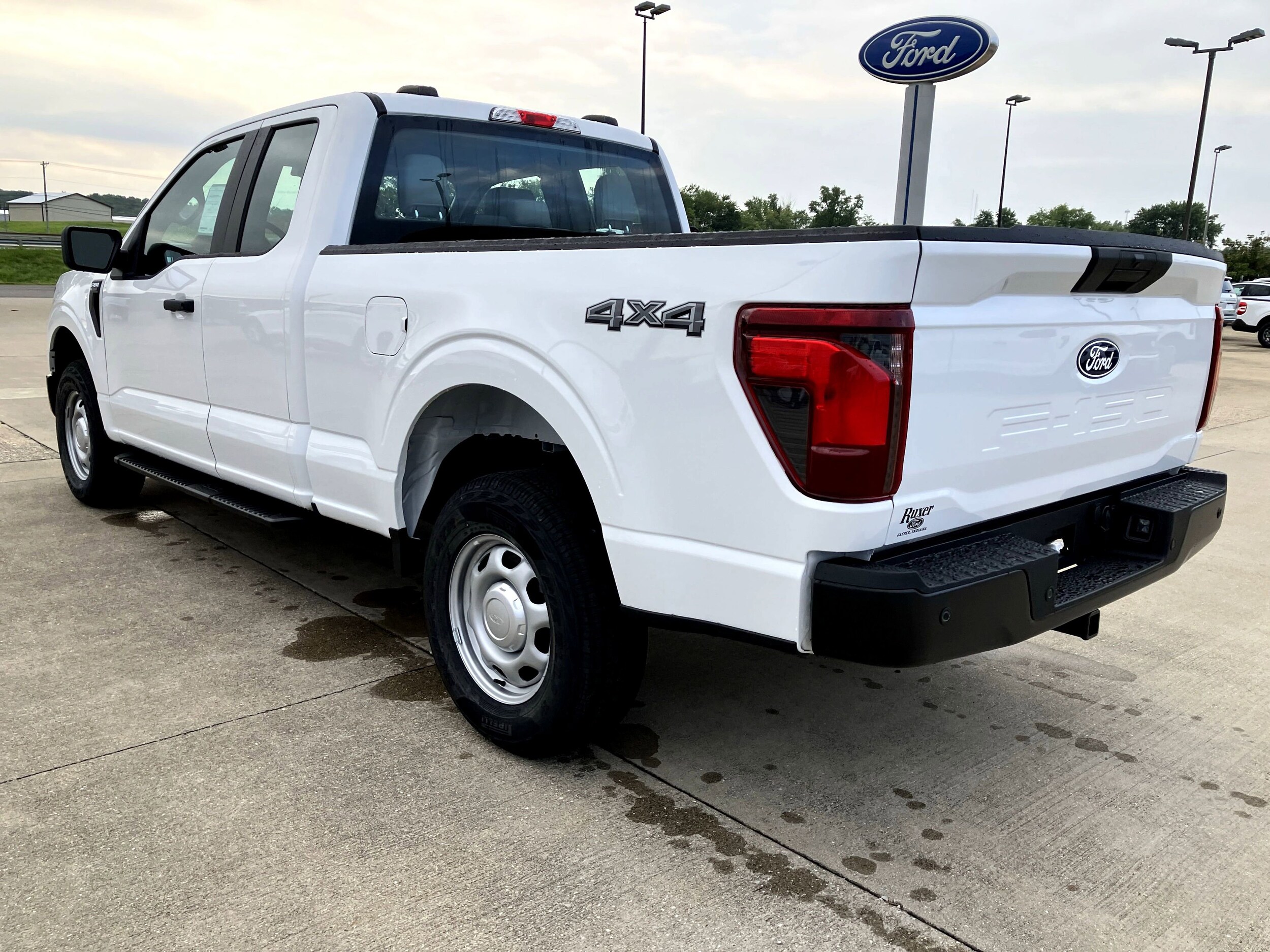 2025 Ford F-150 XL photo 3