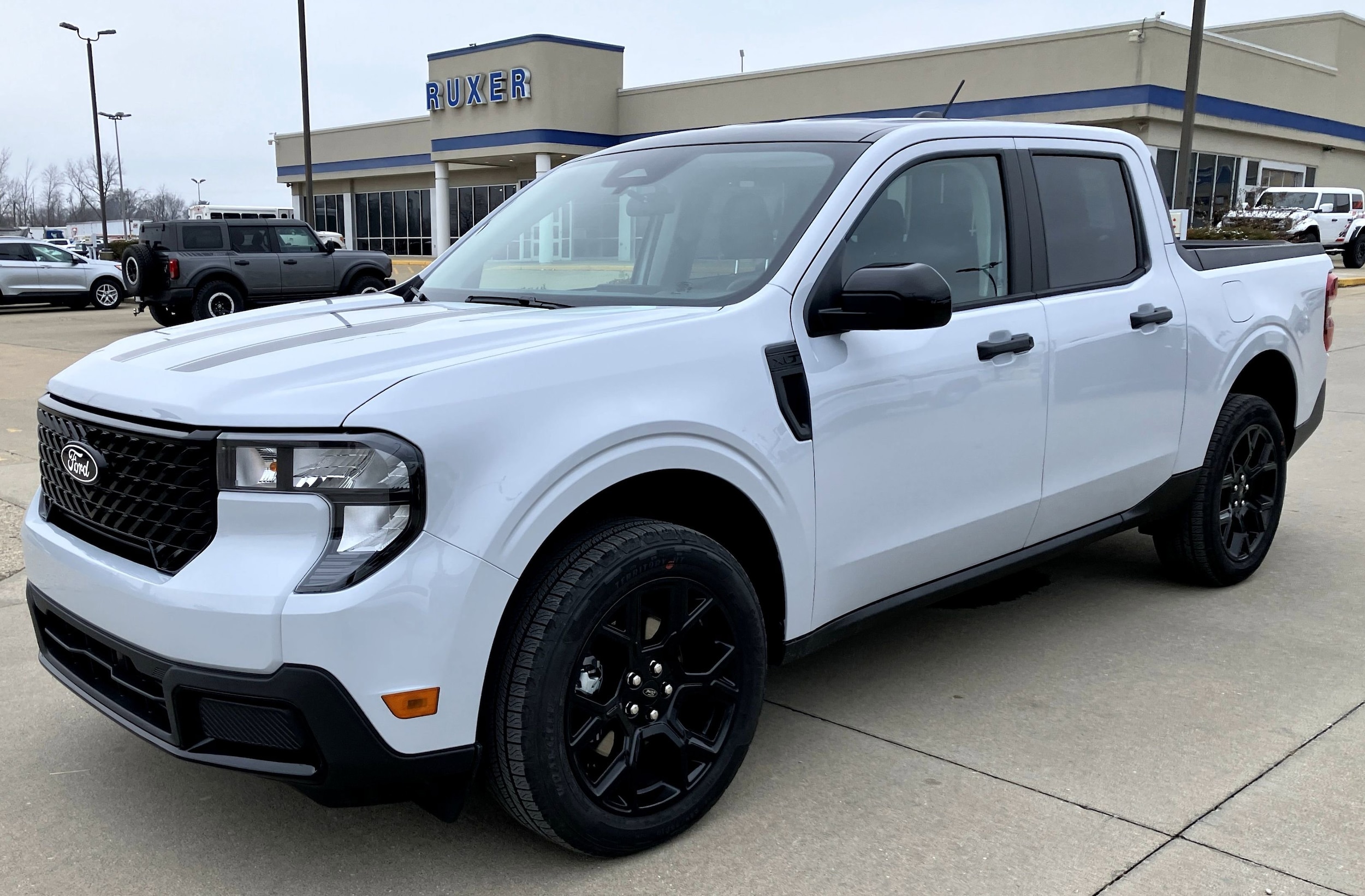 2025 Ford Maverick XLT's photo