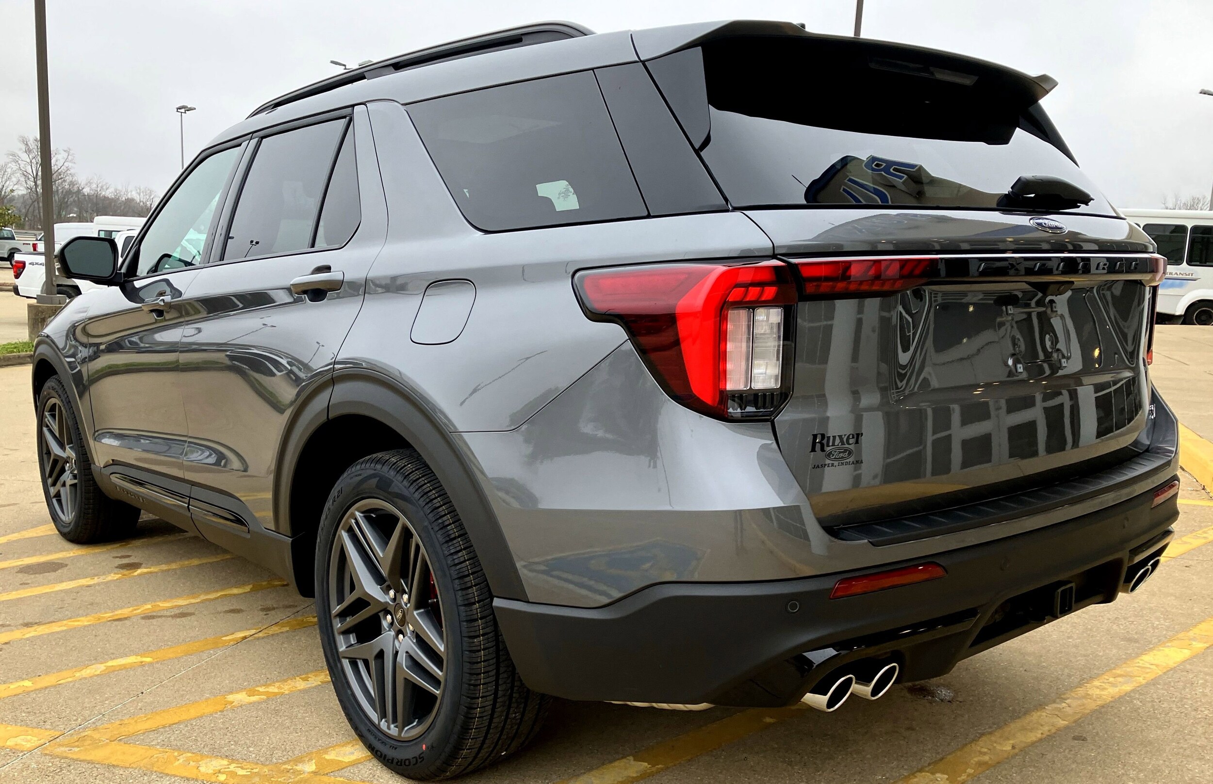 2026 Ford Explorer ST photo 2