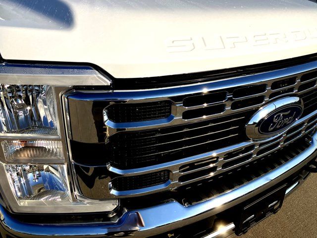 2024 Ford F-350 Super Duty Chassis Cab XL - Photo 13