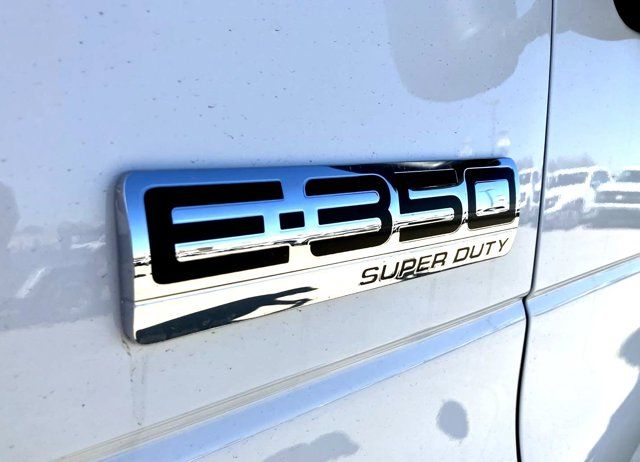 2025 Ford E-Series Cutaway Base - Photo 16