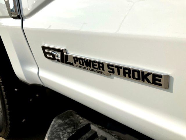 2025 Ford F-350 Super Duty Chassis Cab XL - Photo 19