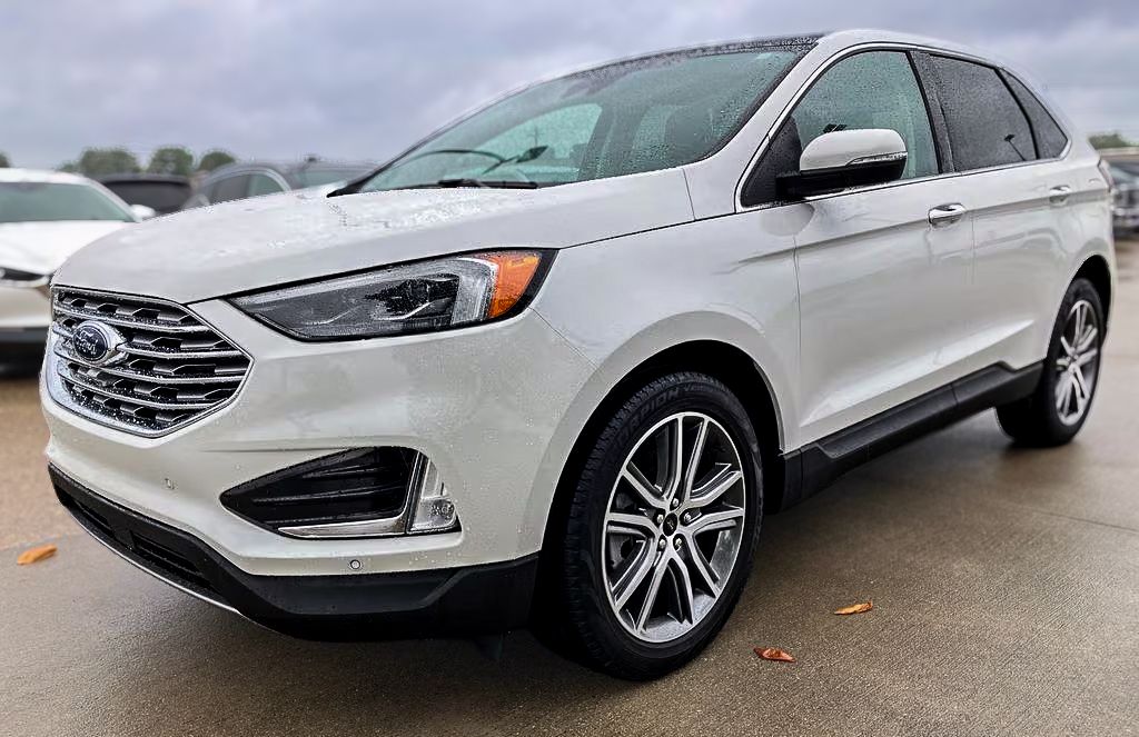 2024 Ford Edge