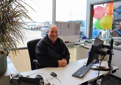 Staff member Stu Nathan from c6a49c06cd52