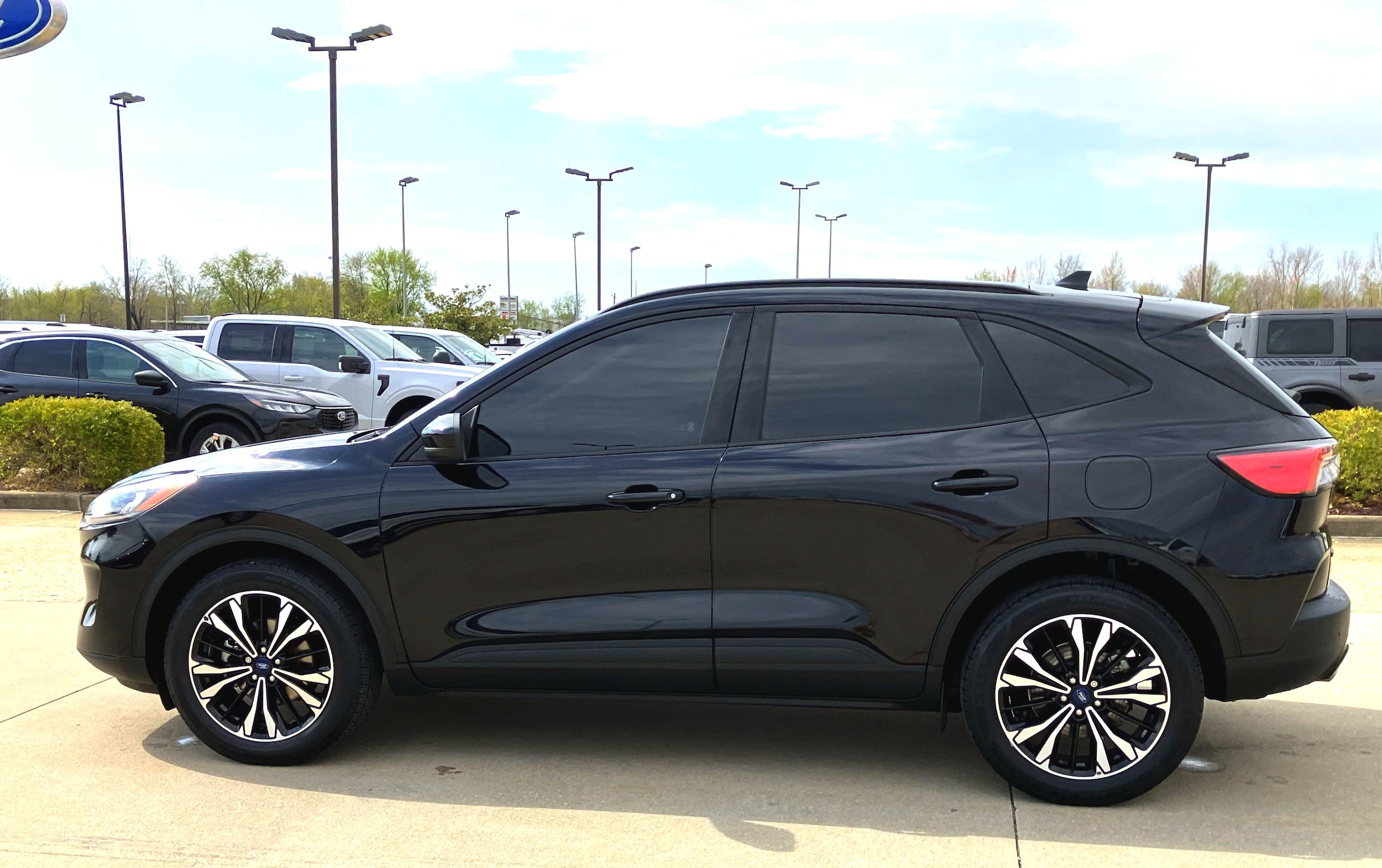 Certified 2022 Ford Escape SEL with VIN 1FMCU9H94NUC00139 for sale in Jasper, IN