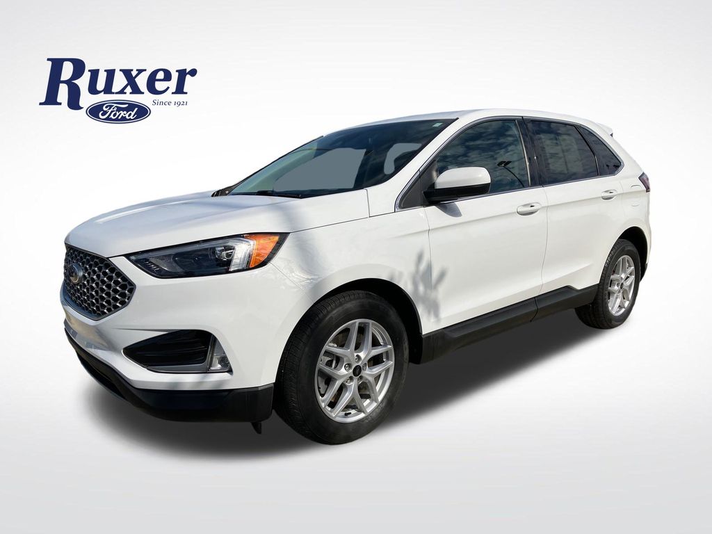 2024 Ford Edge SEL AWD's photo
