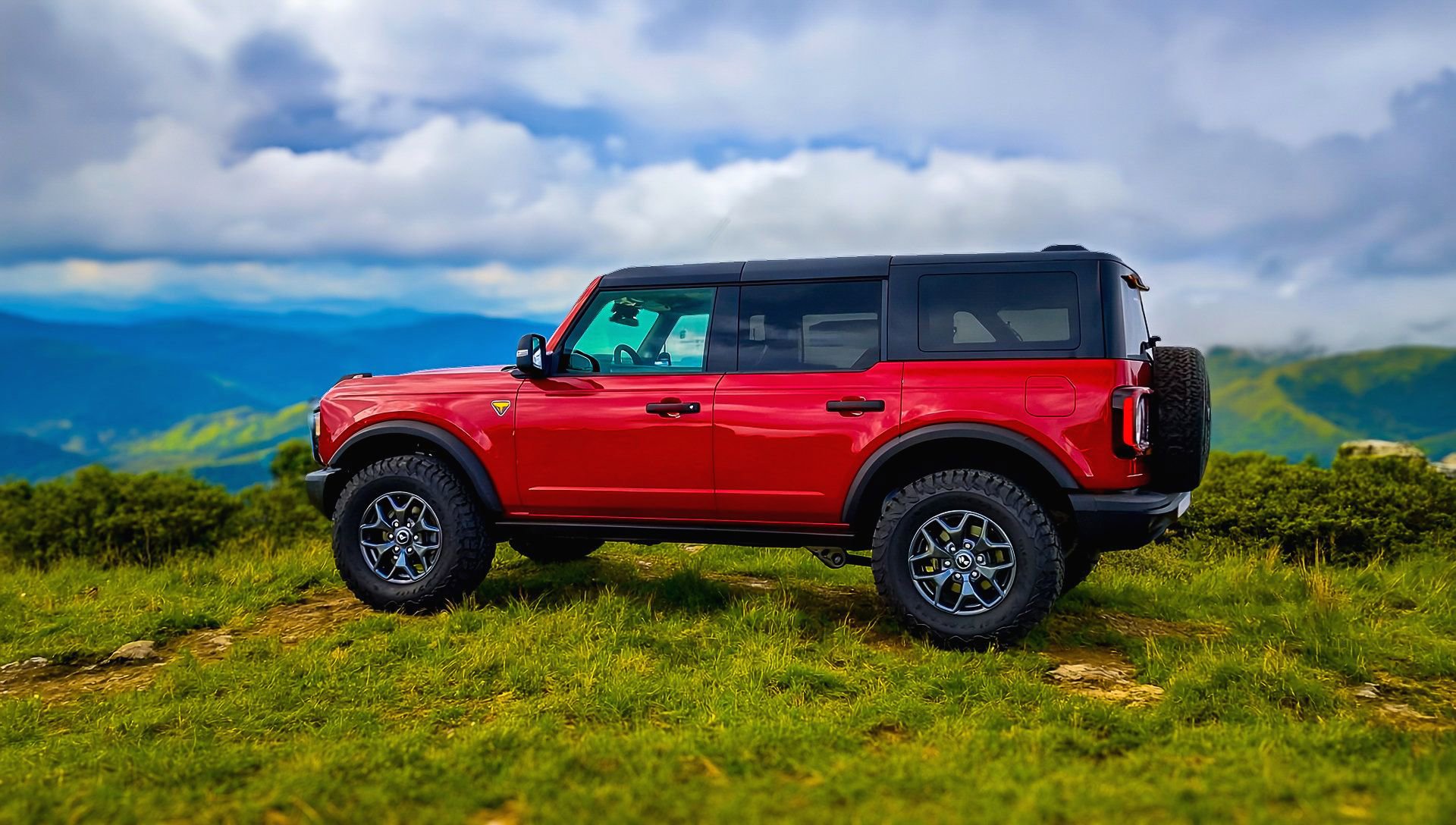 2025 Ford Bronco 4-Door Badlands's photo
