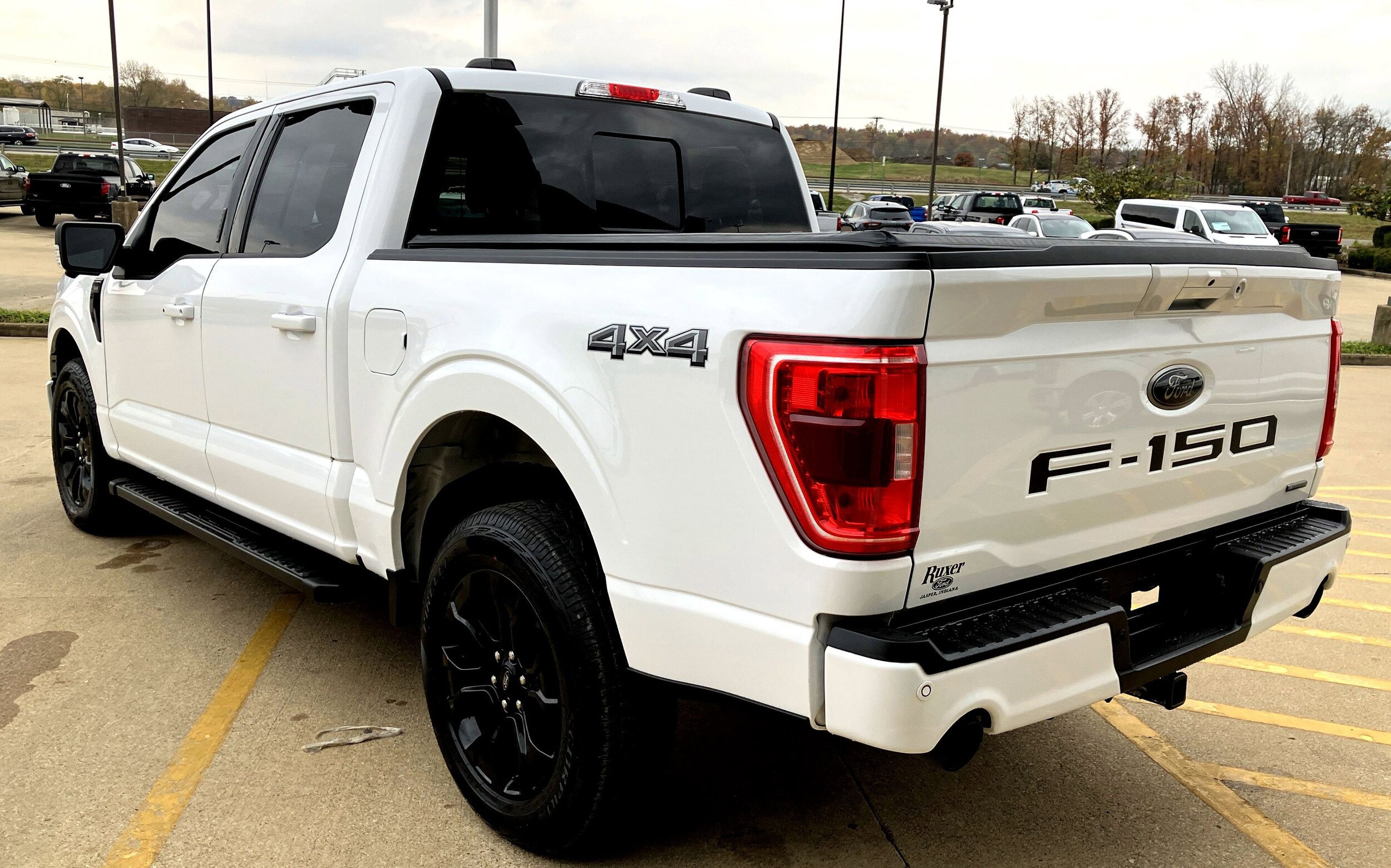 2023 Ford F-150 XLT photo 3