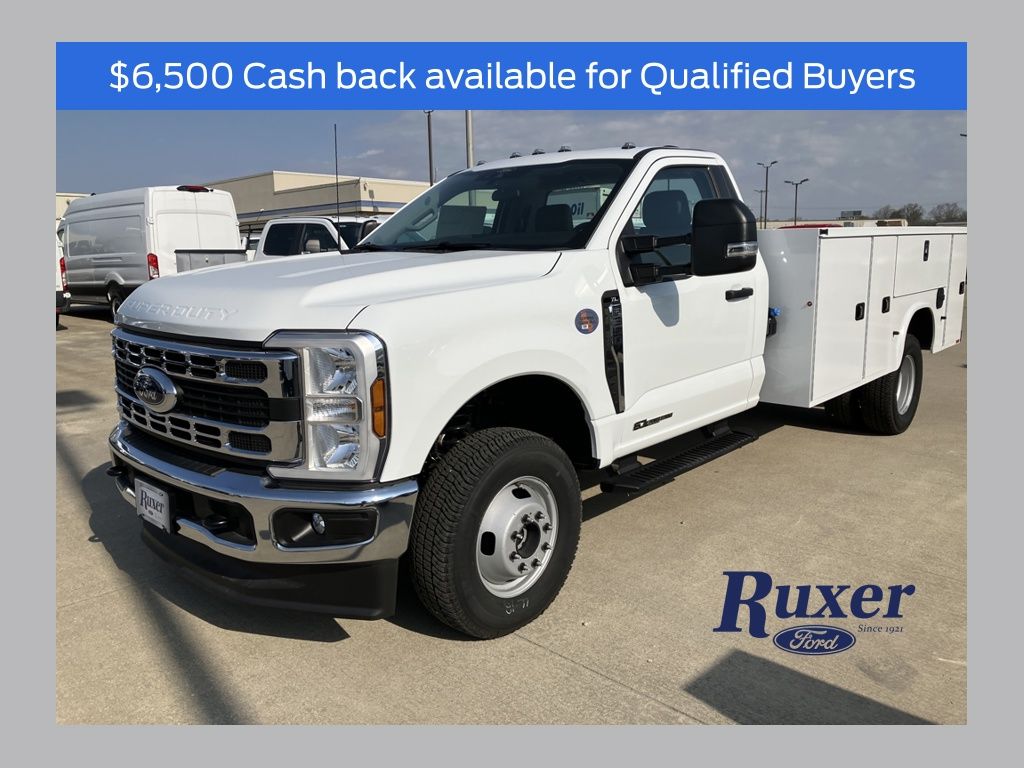 2025 Ford F-350 Super Duty Chassis Cab