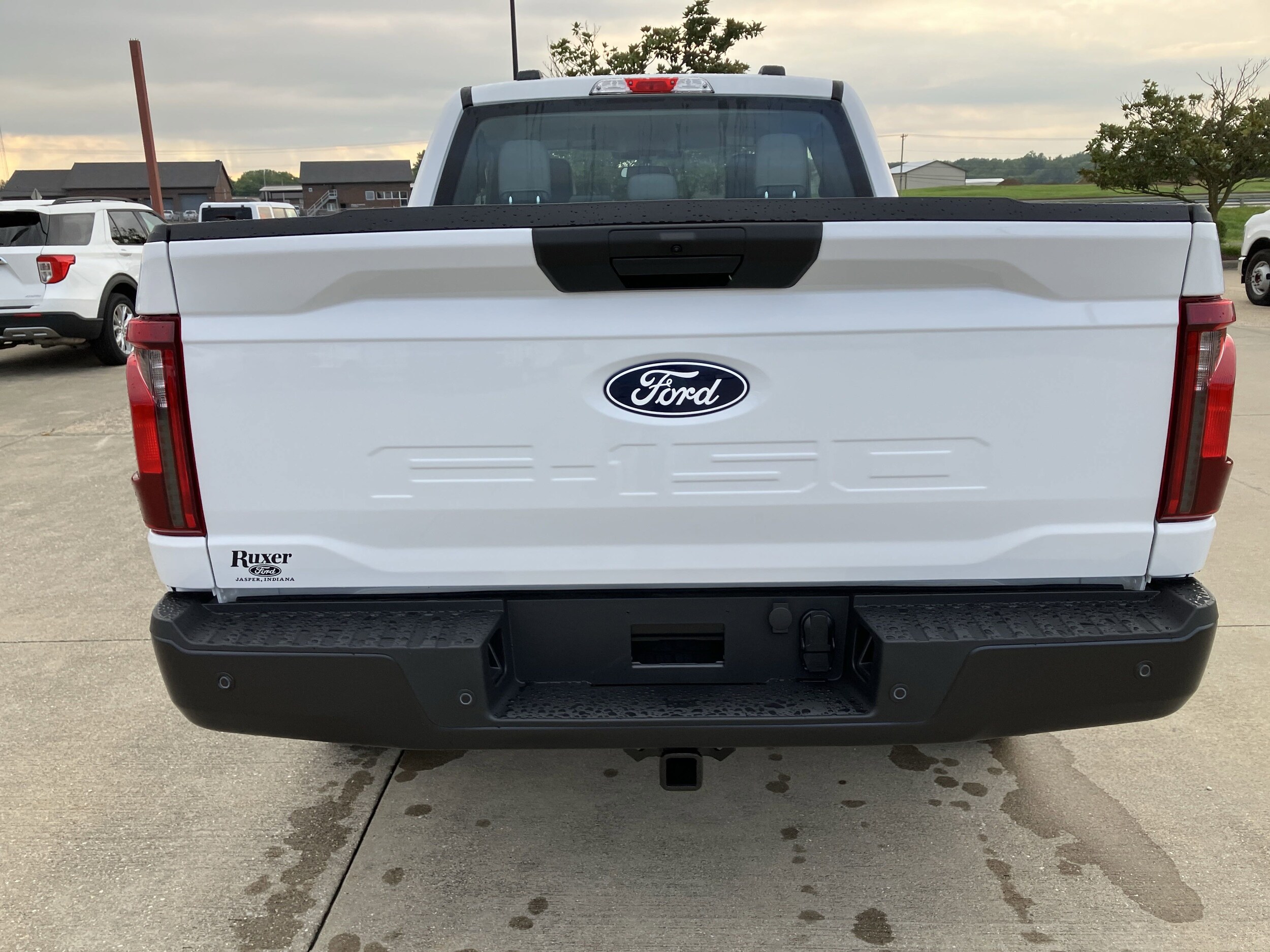 2025 Ford F-150 XL photo 4