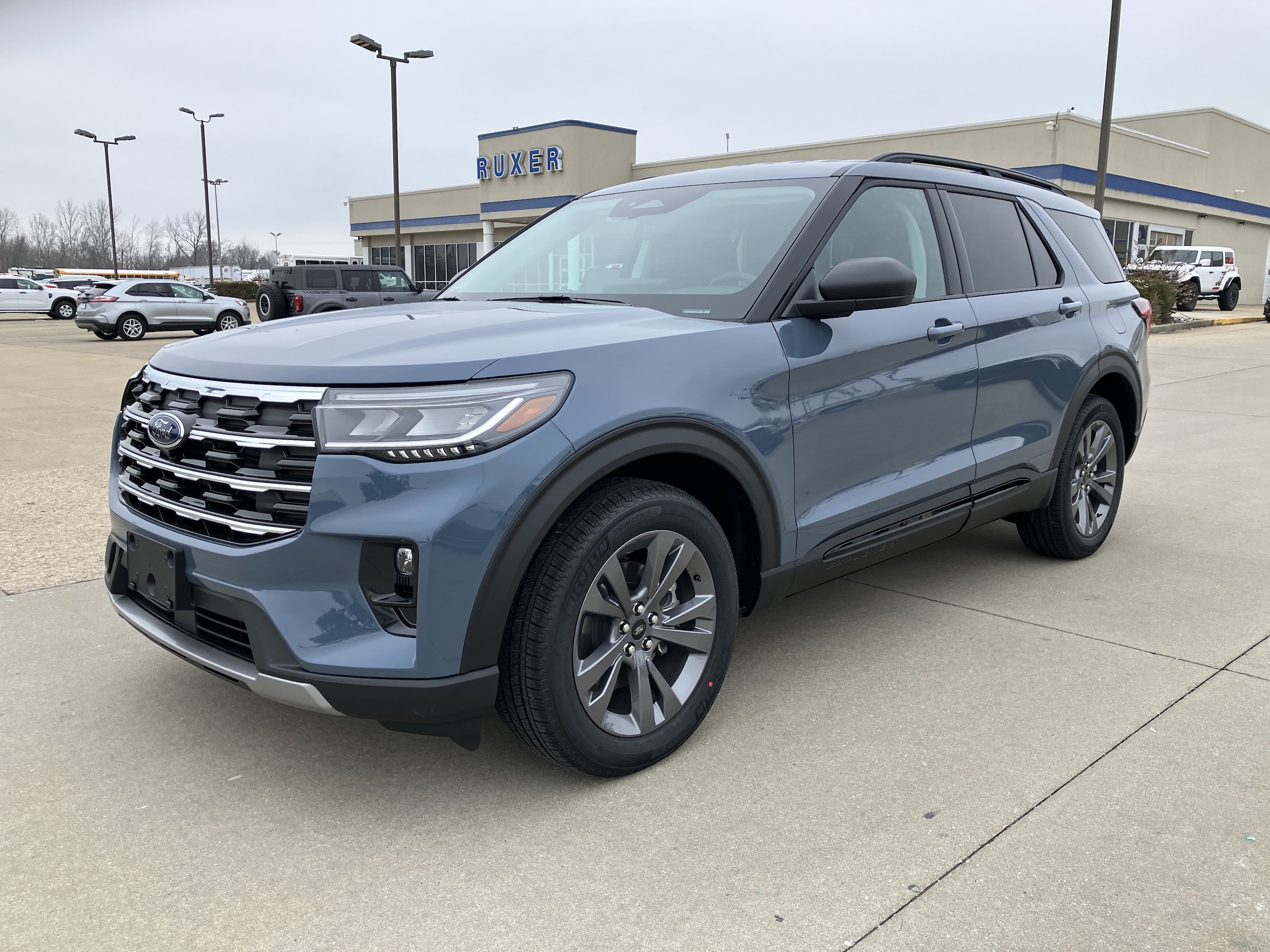2026 Ford Explorer Active's photo