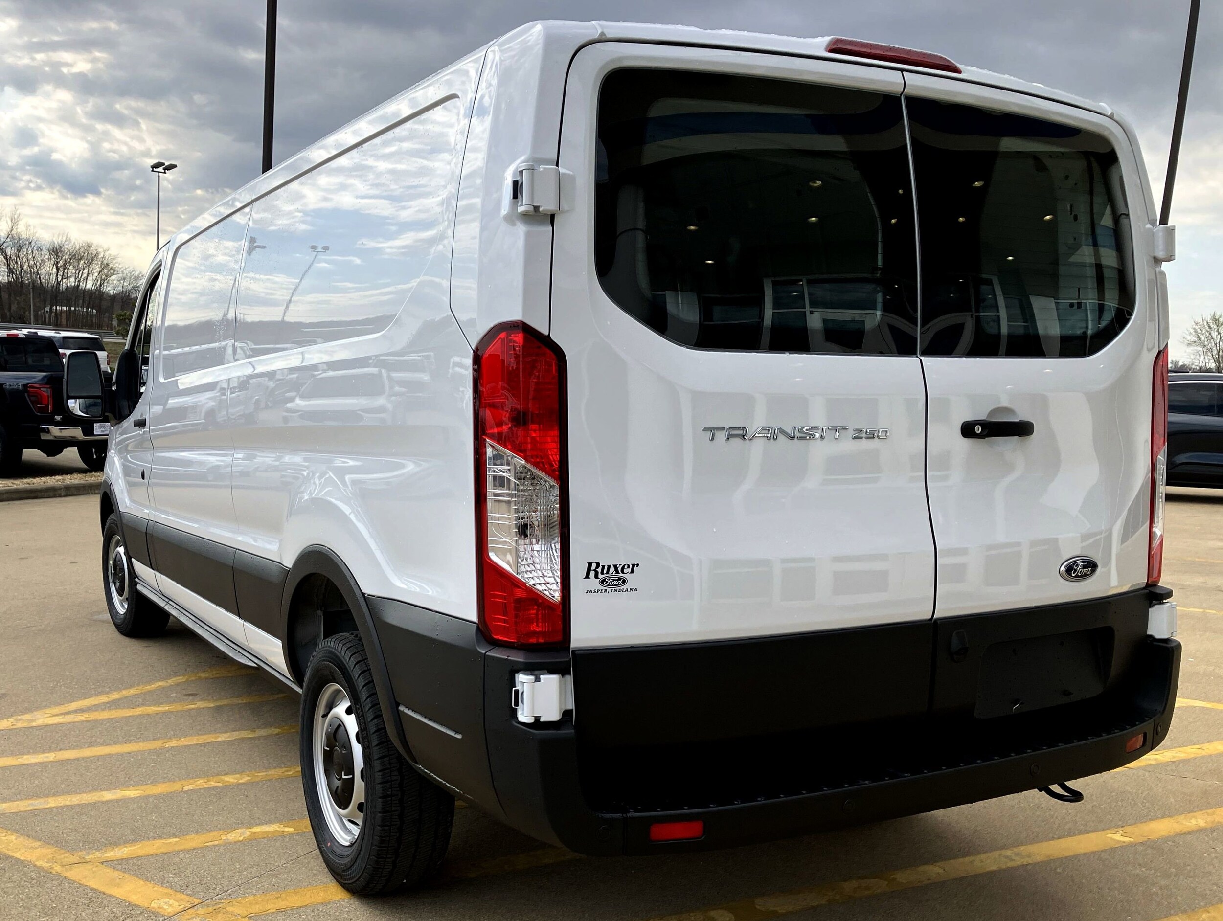 2025 Ford Transit Cargo Van photo 4