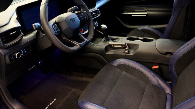 2025 Ford Mustang Dark Horse - Photo 61