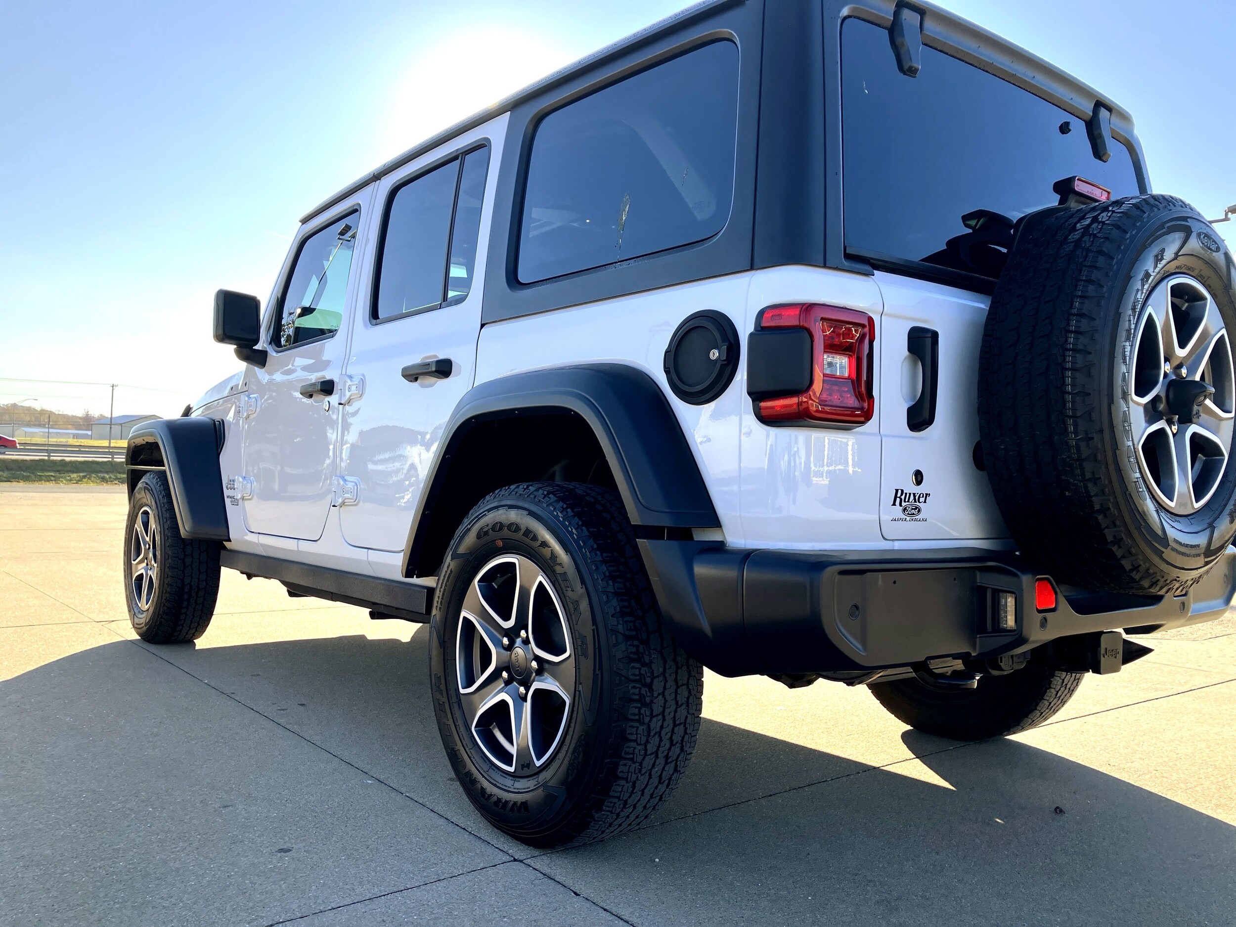 2020 Jeep Wrangler Unlimited Sport S photo 3