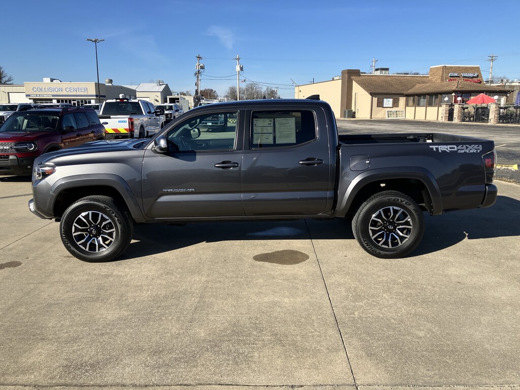 Used 2023 Toyota Tacoma 4WD