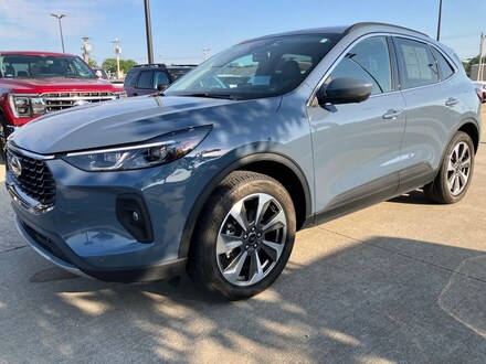 2025 Ford Escape Platinum SUV