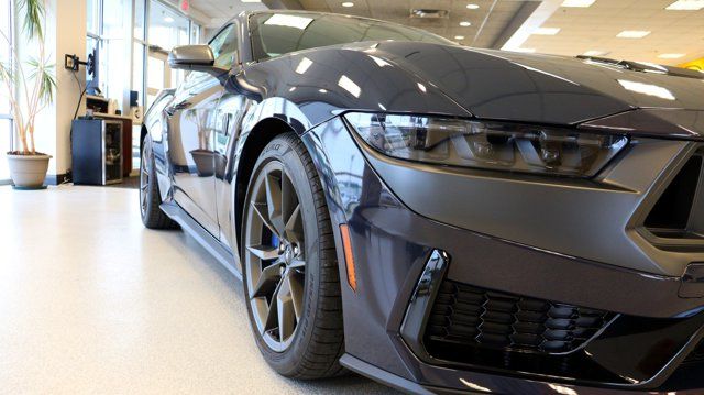 2025 Ford Mustang Dark Horse - Photo 54