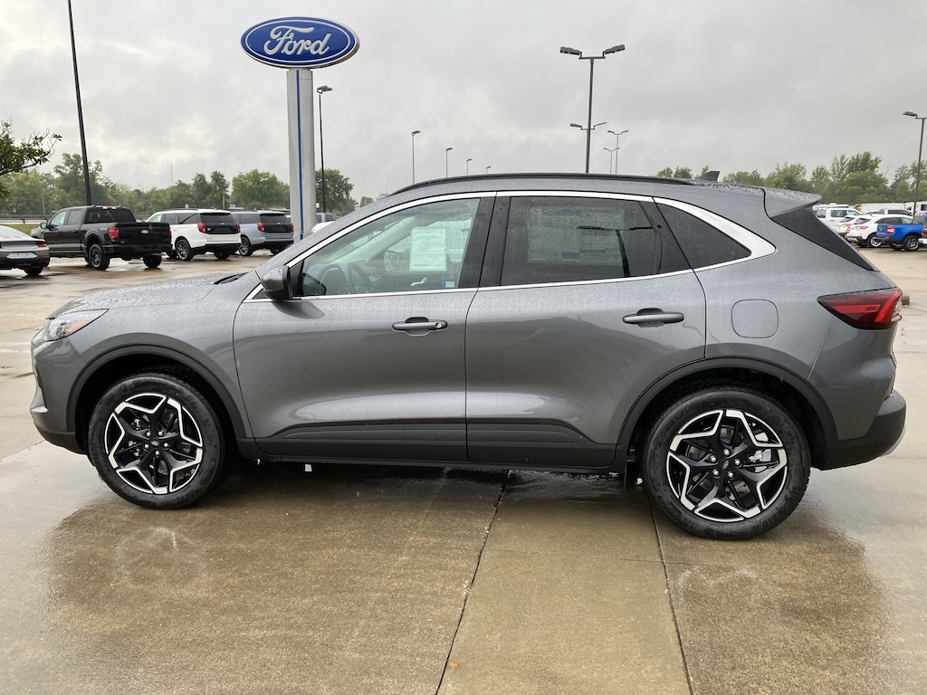New 2025 Ford Escape Platinum Platinum AWD