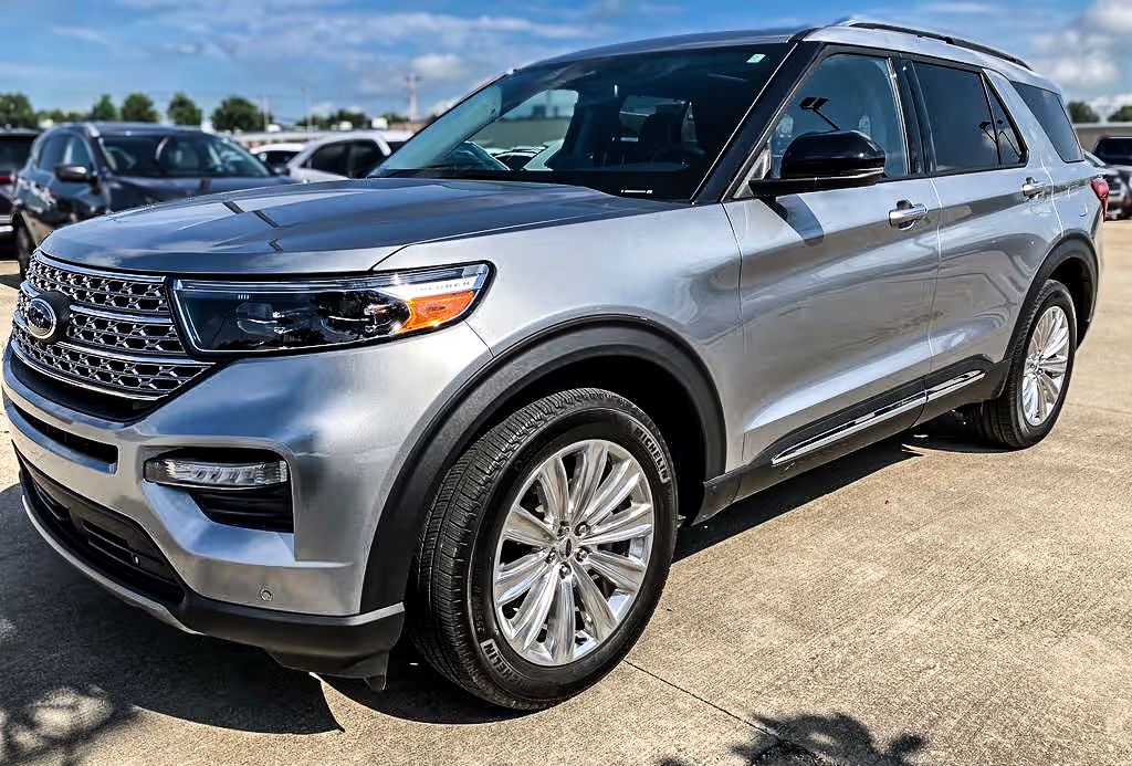 2024 Ford Explorer