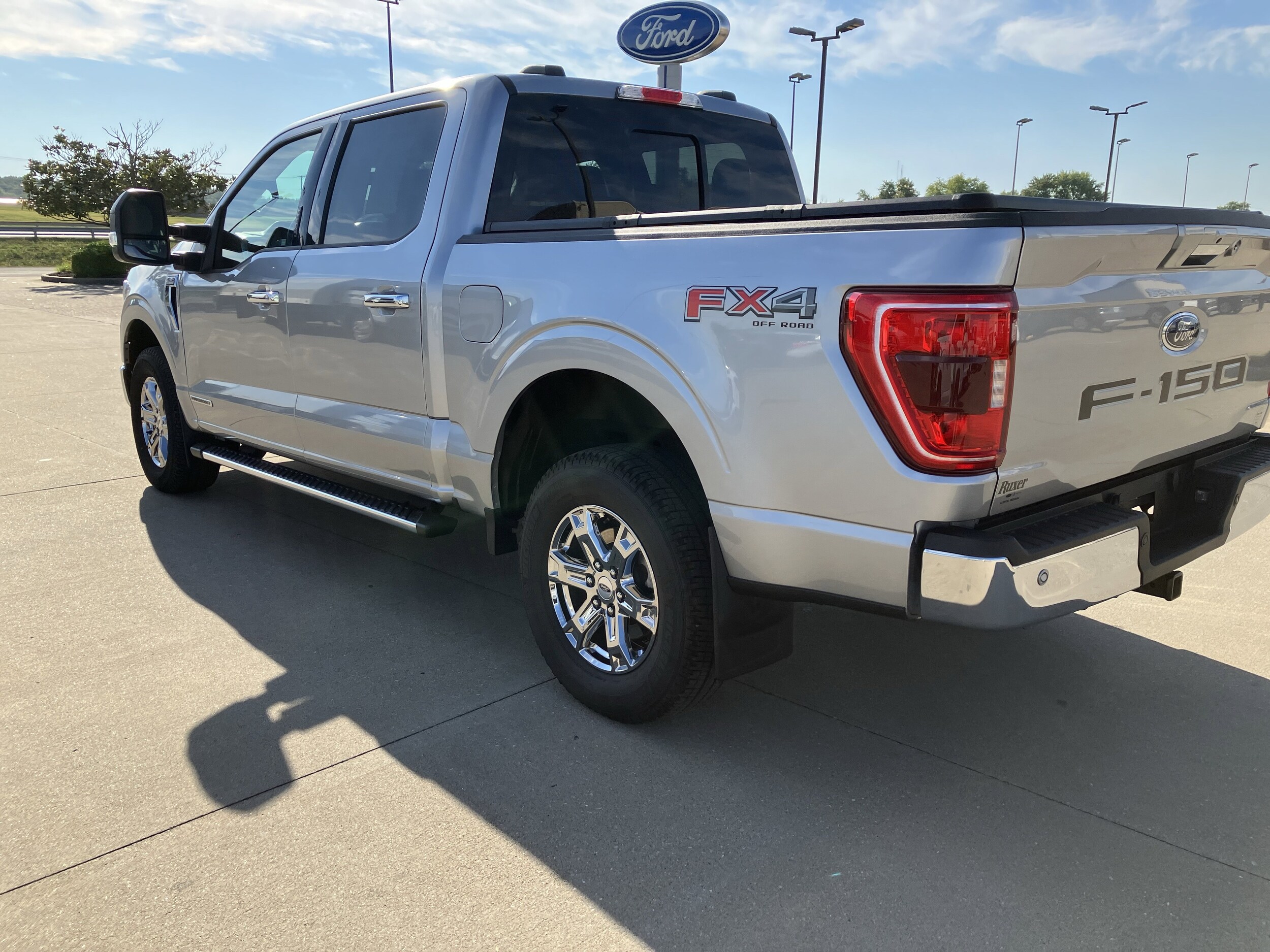 2022 Ford F-150 XLT photo 3