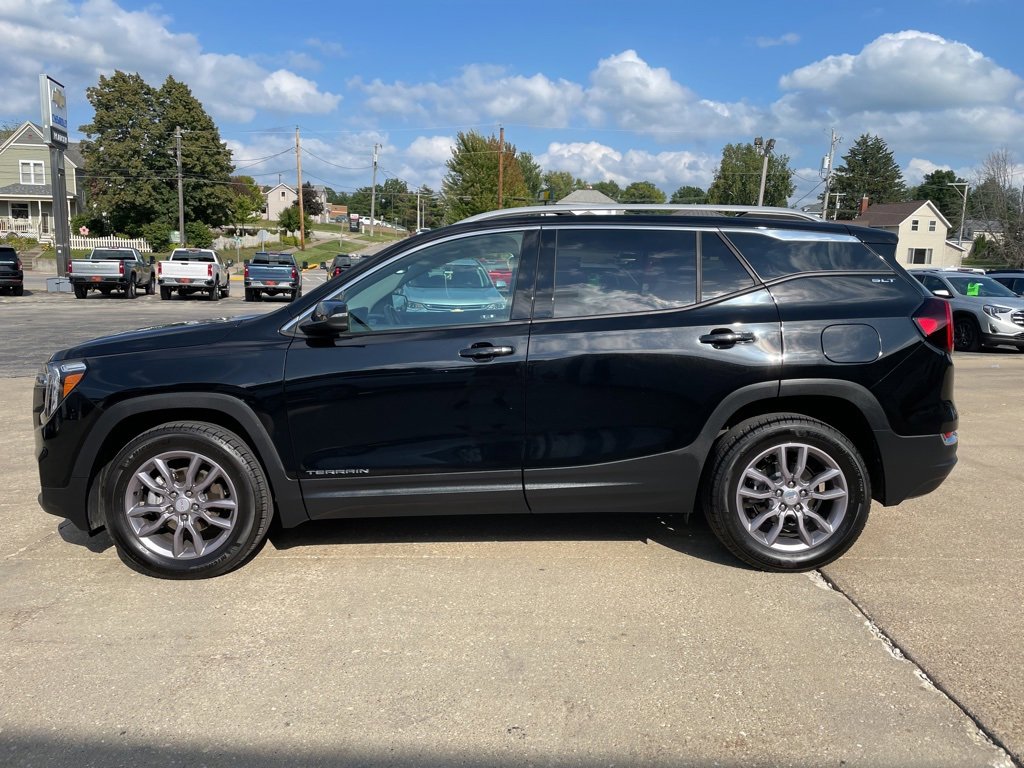 Used 2024 GMC Terrain SLT with VIN 3GKALVEG0RL110338 for sale in Waukon, IA