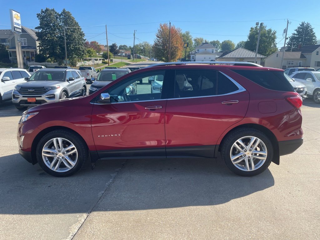 Used 2020 Chevrolet Equinox Premier with VIN 2GNAXNEV3L6126051 for sale in Waukon, IA