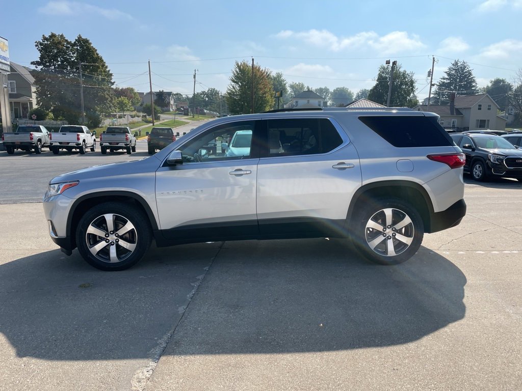 Used 2018 Chevrolet Traverse 3LT with VIN 1GNEVHKWXJJ260514 for sale in Waukon, IA