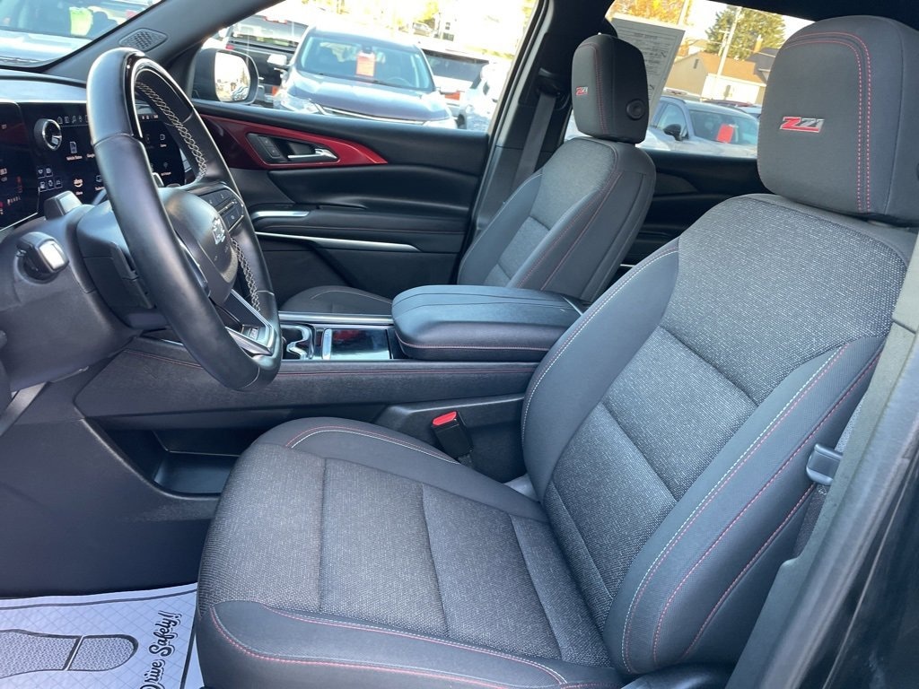 Used 2024 Chevrolet Traverse Z71 SUV