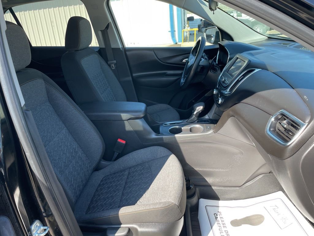 2023 Chevrolet Equinox LT - Photo 17