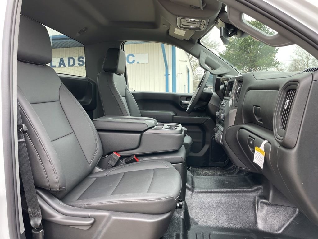 2025 Chevrolet Silverado 3500HD Work Truck - Photo 21