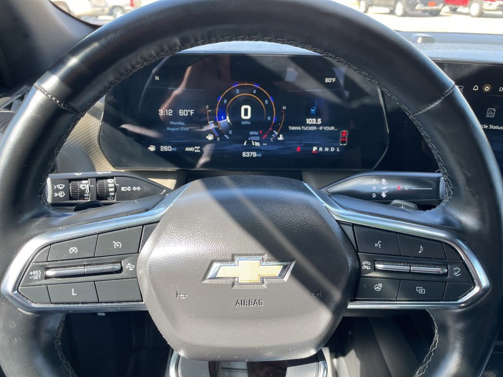2025 Chevrolet Equinox LT photo 4