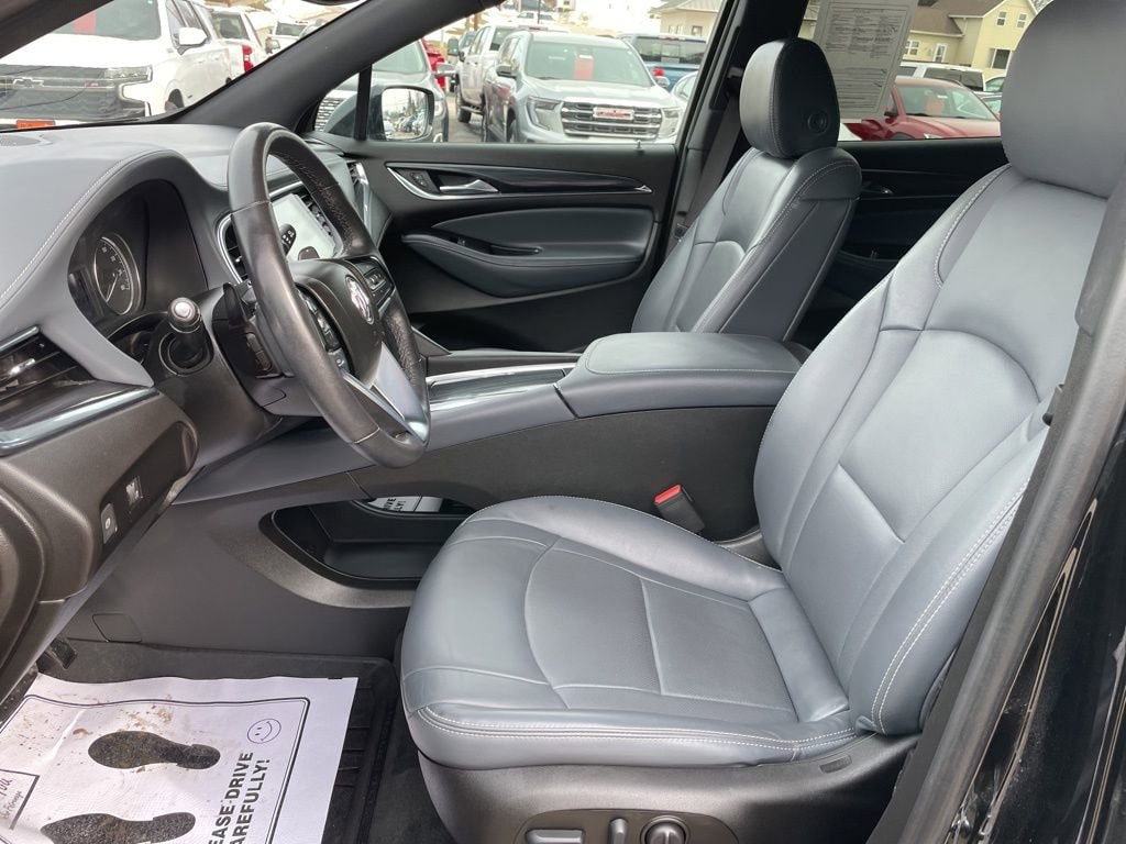 Used 2023 Buick Enclave Essence SUV