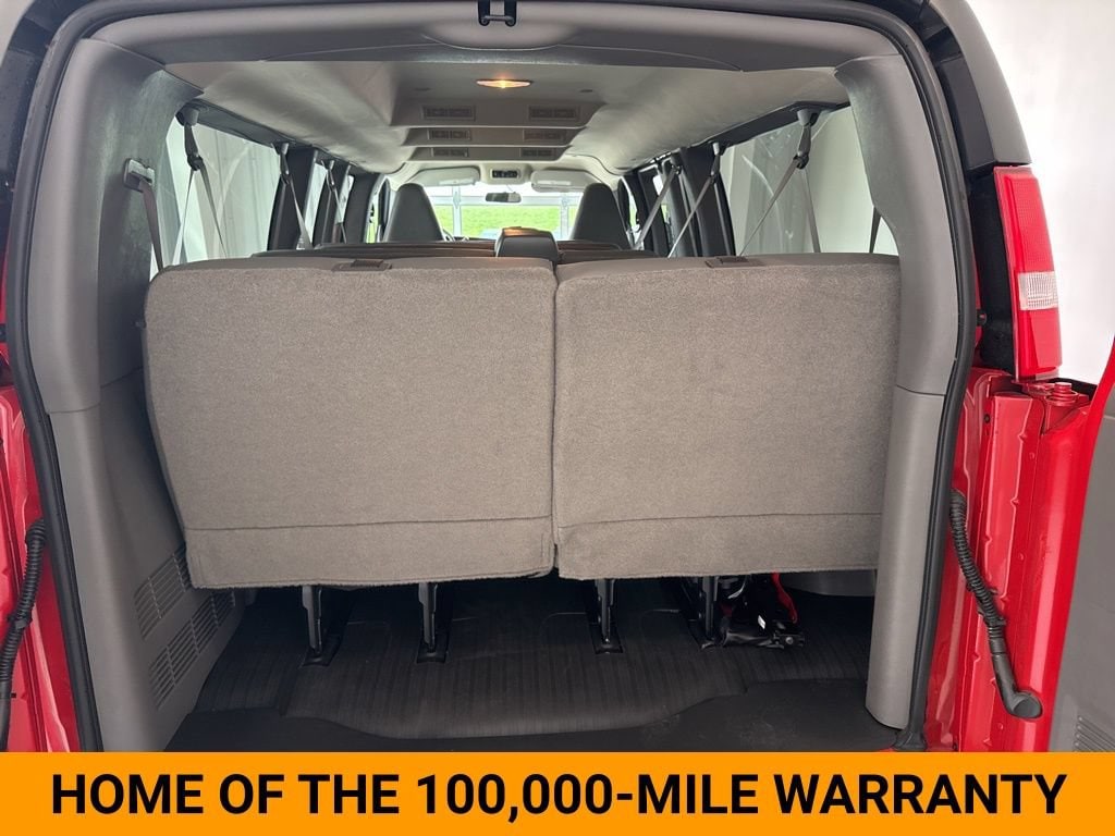 2025 Chevrolet Express Passenger LS - Photo 19
