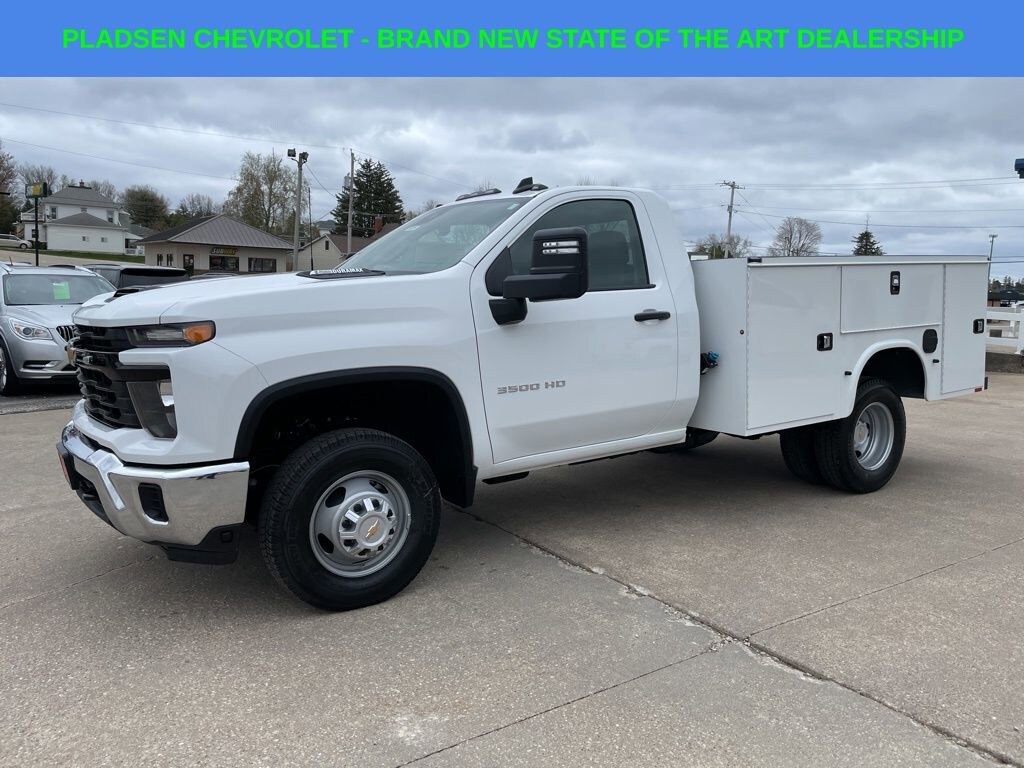 Used 2025 Chevrolet Silverado 3500 HD Chassis Work Truck Truck Regular Cab