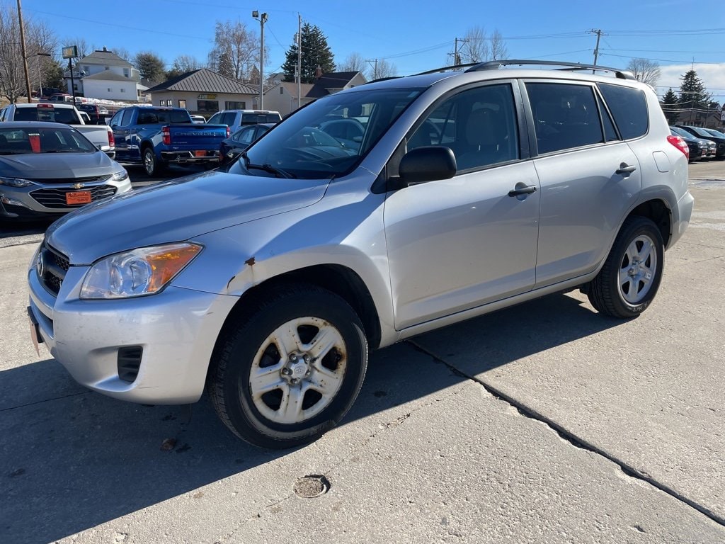 2009 Toyota RAV4 Base