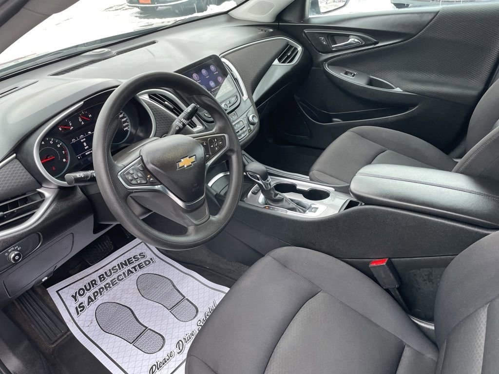 Used 2024 Chevrolet Malibu 1LT Sedan