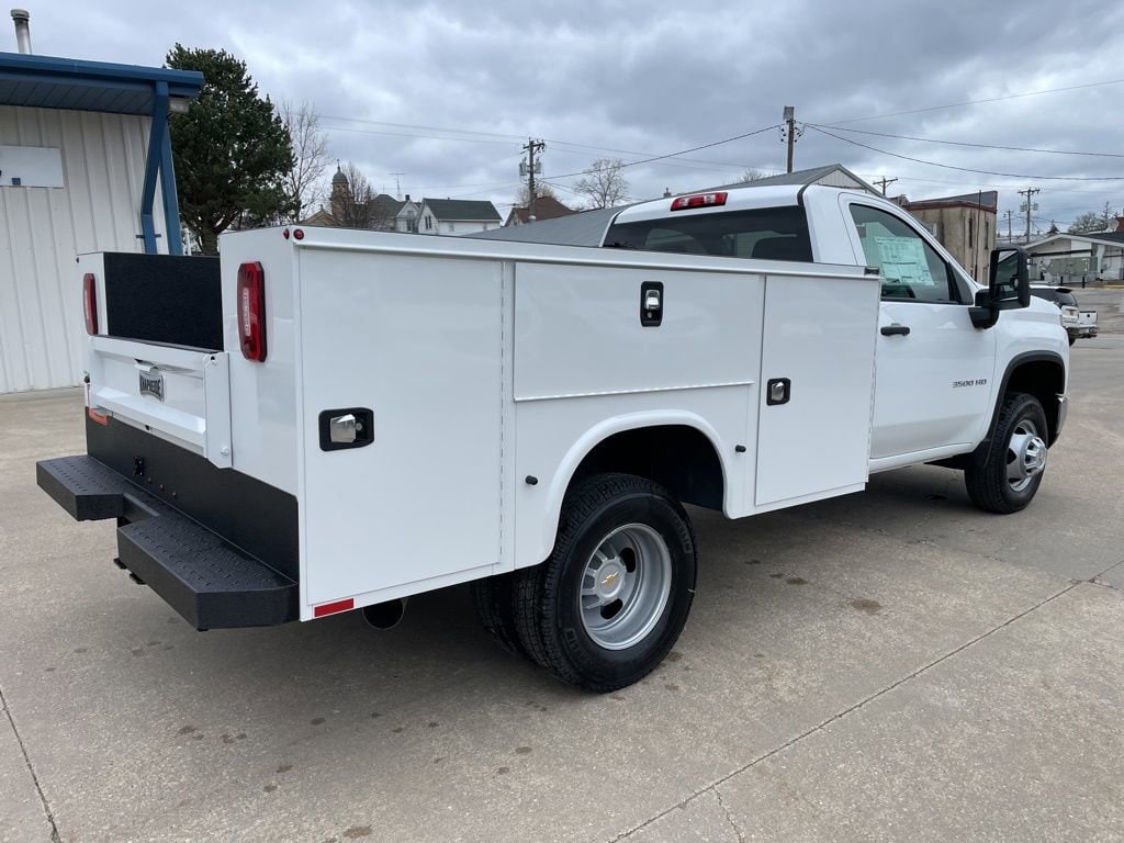2025 Chevrolet Silverado 3500HD Work Truck - Photo 15