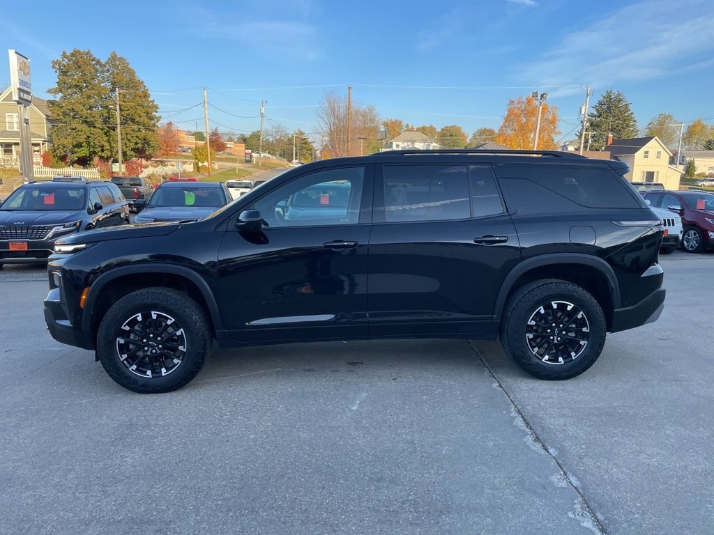 Used 2024 Chevrolet Traverse Z71 SUV