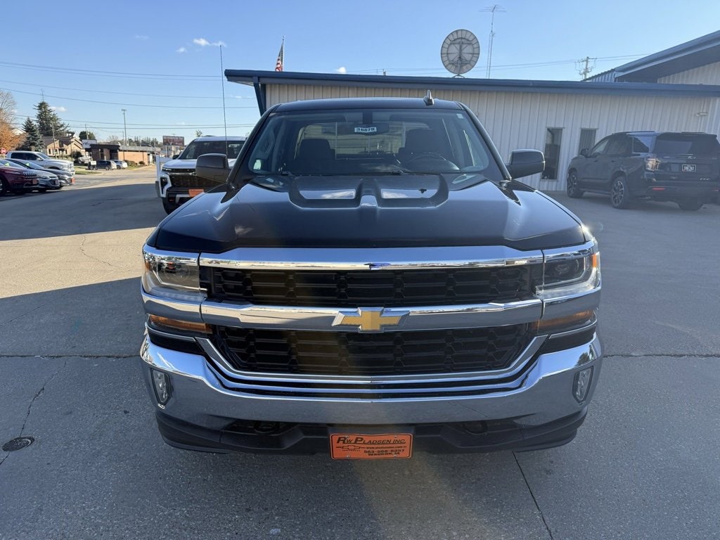 Used 2018 Chevrolet Silverado 1500 LT Truck Crew Cab
