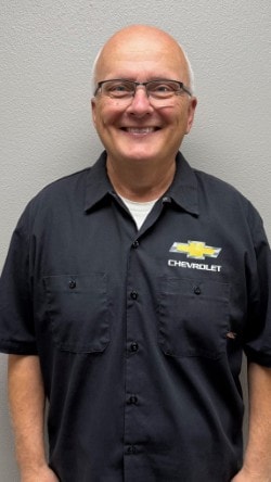 Staff member Greg from ID_8bb830effb0f