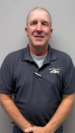 Staff member Steve from ID_8bb830effb0f