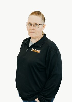 Staff member Amy from ID_c537fffe9c86