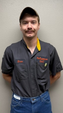 Staff member Drew from ID_c537fffe9c86