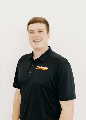 Staff member Sean from ID_8bb830effb0f