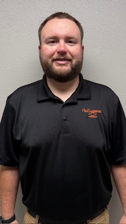 Staff member Levi from ID_c537fffe9c86