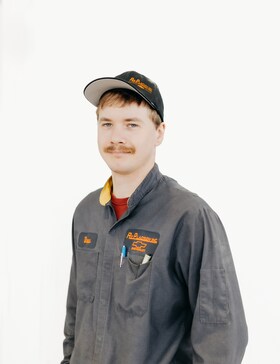 Staff member Drew from ID_c537fffe9c86